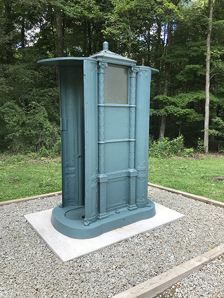 French pissoir at Kentuck Knob