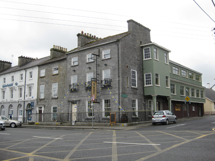 formerly Glynn's Hotel