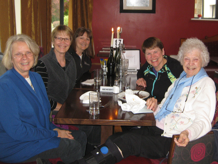 Annis, Sara, Martha, Molly, Roberta