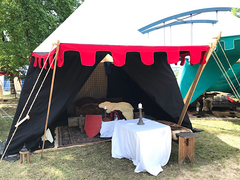 Knight tent